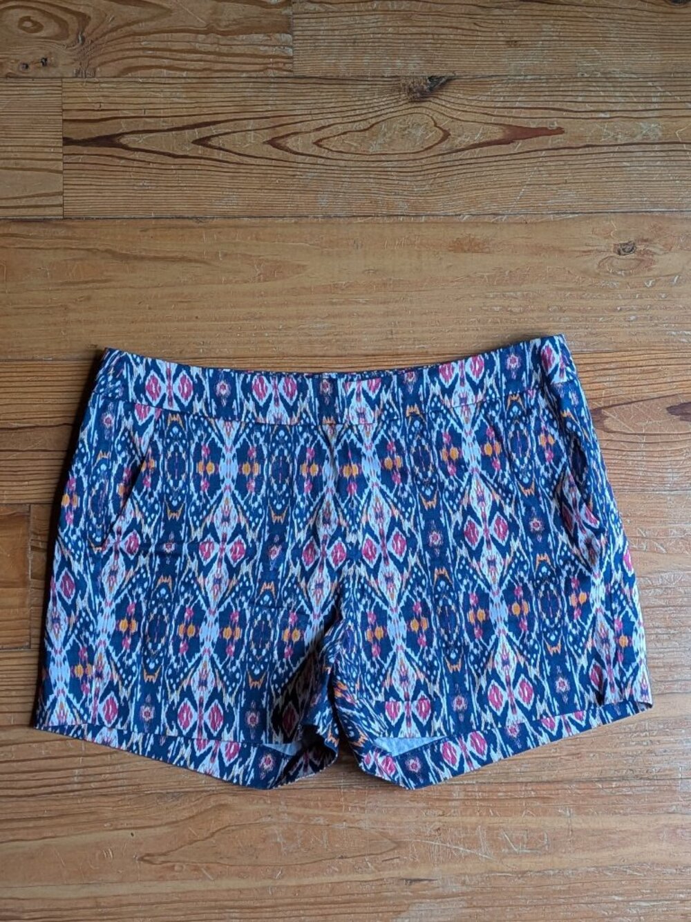 Indigo Blue Patterned Shorts NWOT- Size 10